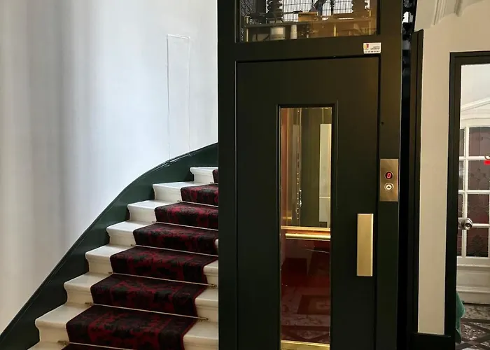 Agreable Champs Elysees 파리