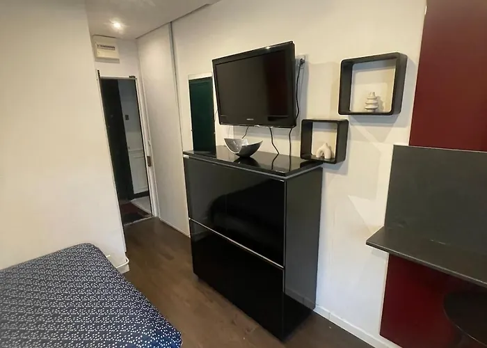 Agreable Champs Elysees 아파트